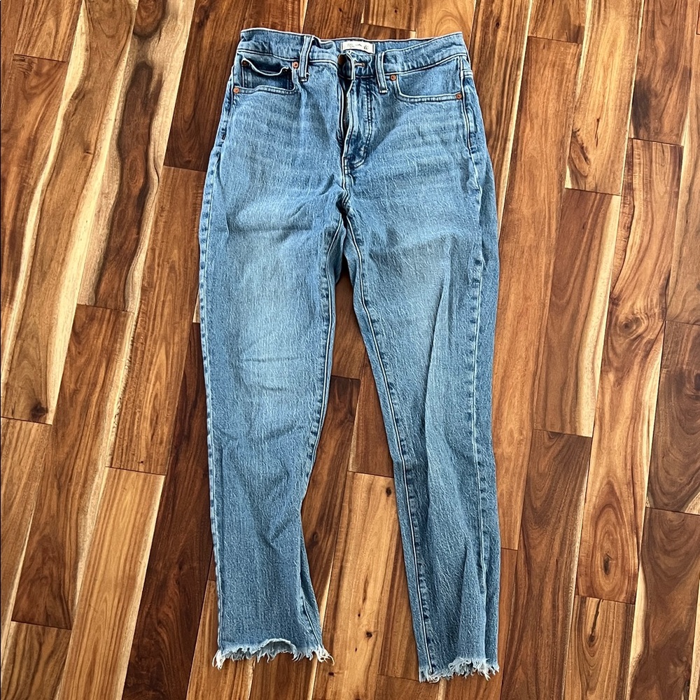 Madewell medium blue perfect vintage Jean size 28 tall